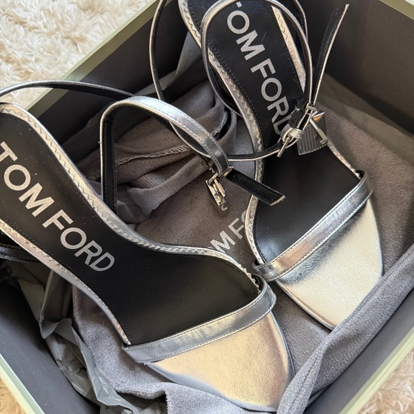 Tom ford heels - Picture 1 of 3